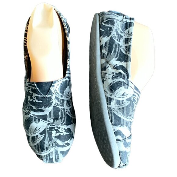 TOMS Classic Canvas Slip On Flats Loafer W7.5 Khaki & Beige Patterned 111C - Picture 3 of 10